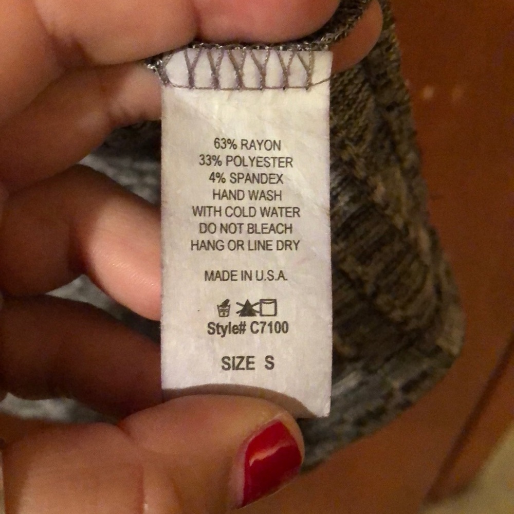 Cardigan - Picture 2 of 3